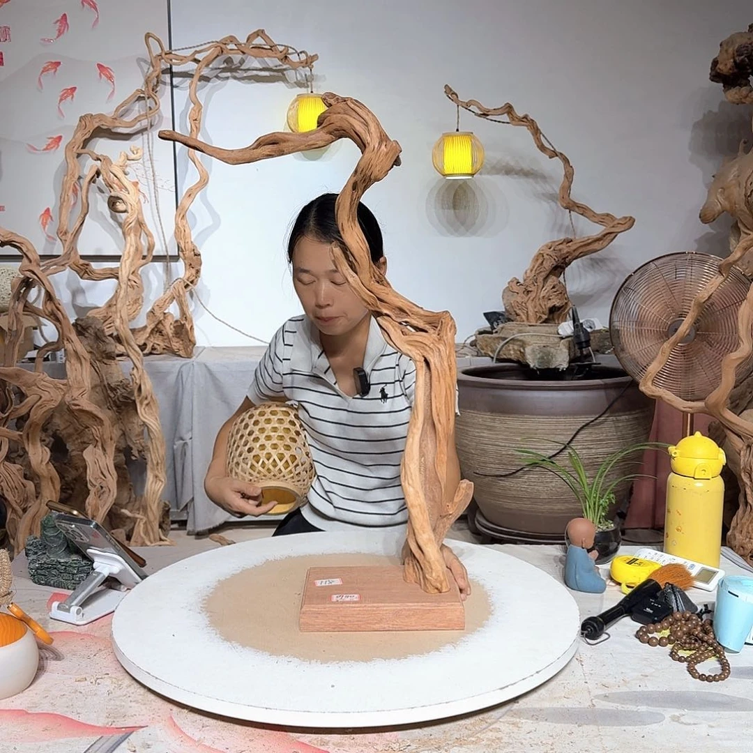 杜鹃根艺术品清*