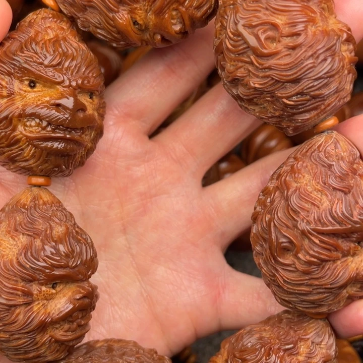 余***教橄榄核吊坠橄榄核