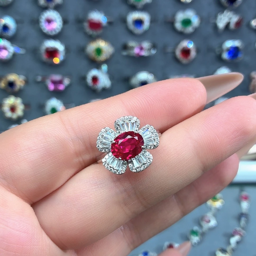 925银培育卢比来色宝石