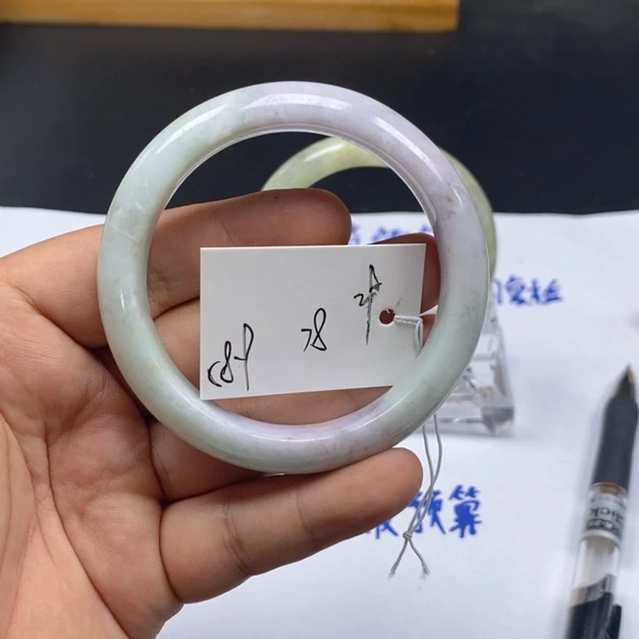 未镶嵌手镯翡翠天然翡翠