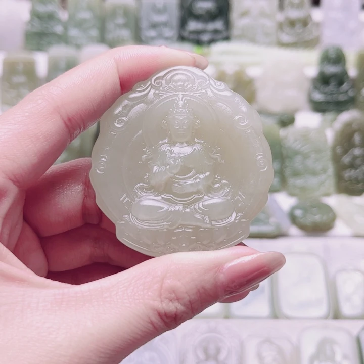 和田玉未镶嵌颈饰