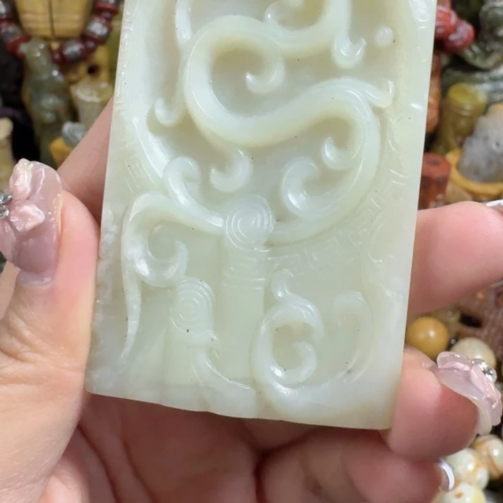 和田玉未镶嵌珠宝半成品