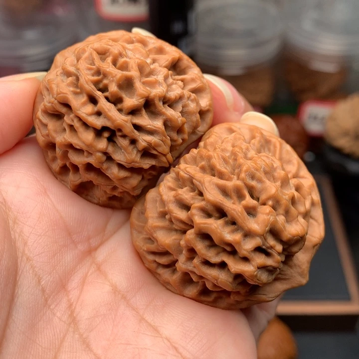 文玩核桃把件36秦闷