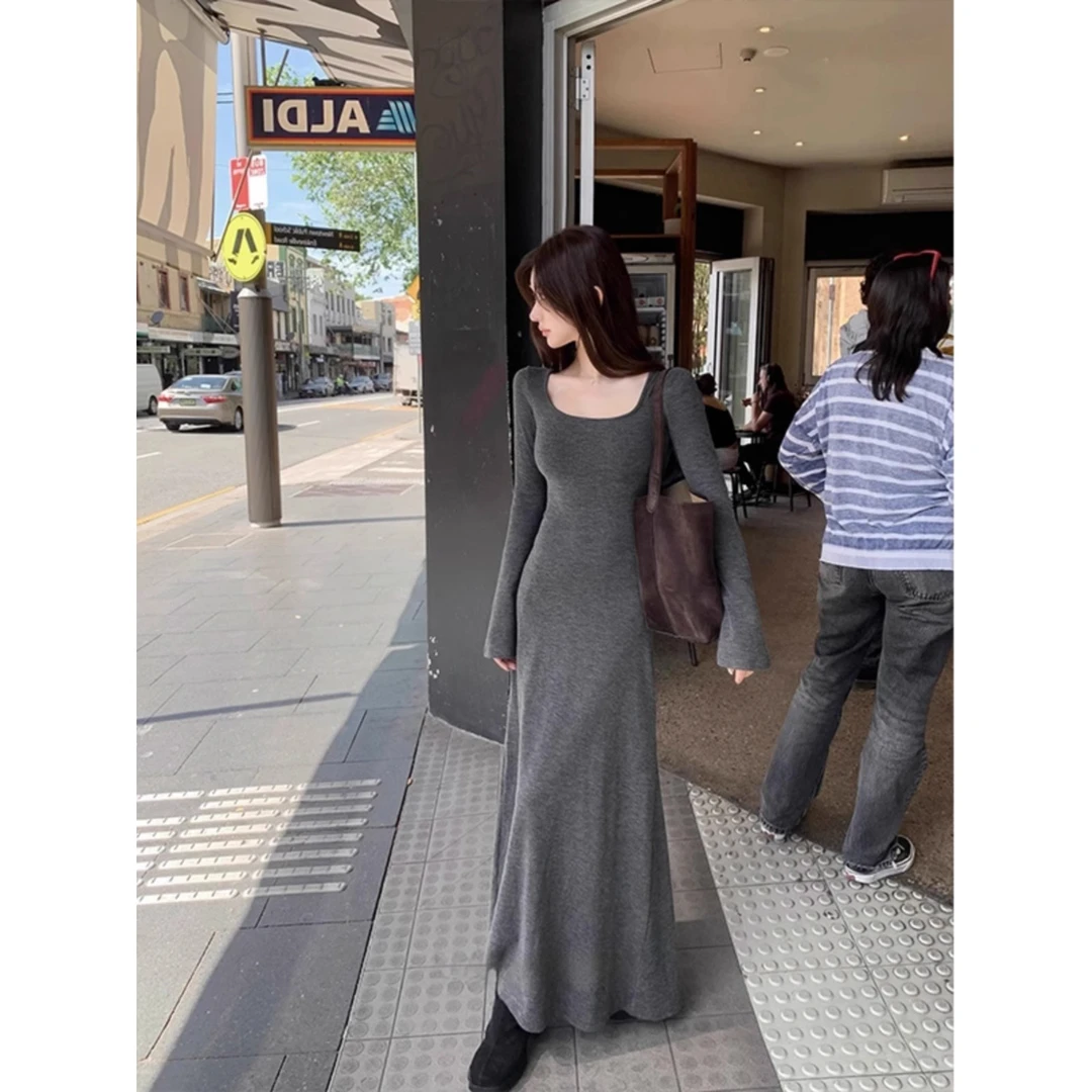 长袖裙子薄绒微喇袖连衣裙女气质显瘦韩版修身春秋时尚打底长裙子