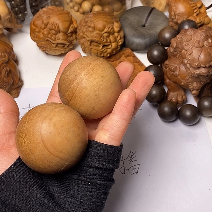 檀香木老山檀香4.5手球微瑕