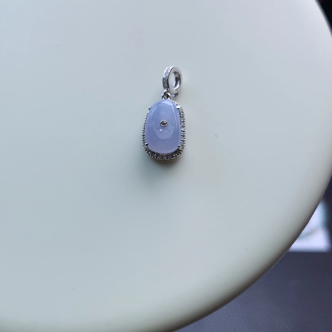 翡翠18K金镶嵌挂件48小时鉴赏期  风生水起