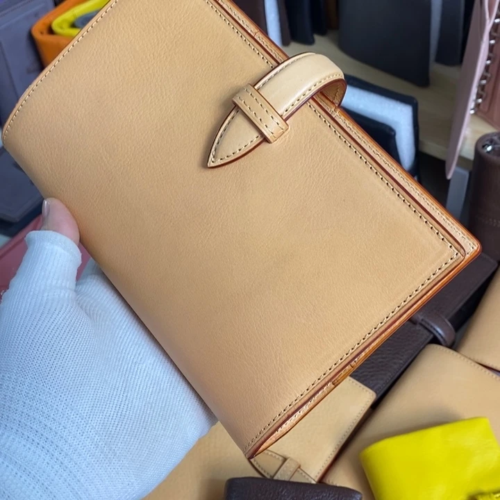 头层牛皮瑕疵A6活页本