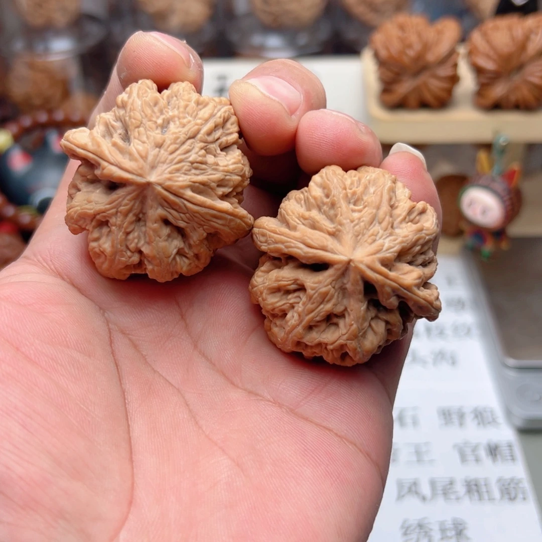 文玩核桃吊坠45尺全品粗筋