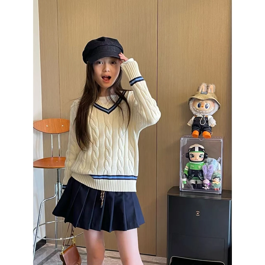 YUUKO 学院风休闲撞色经典款针织上衣—25140