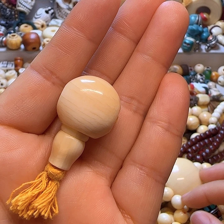 柏香籽/百香籽吊坠U*