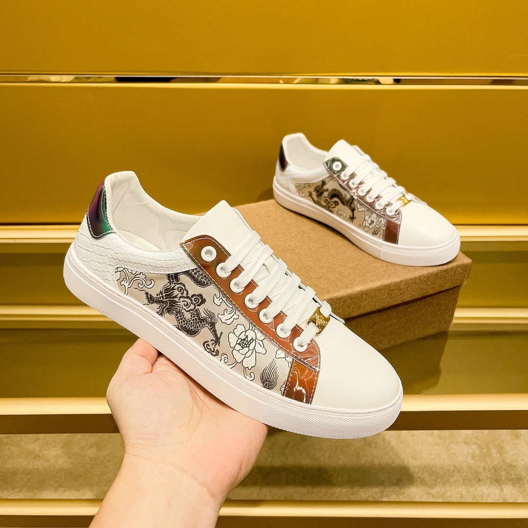 欧洲站酷奇奢侈品透气潮流轻奢男士鞋纯手工刺绣百搭软底休闲板鞋