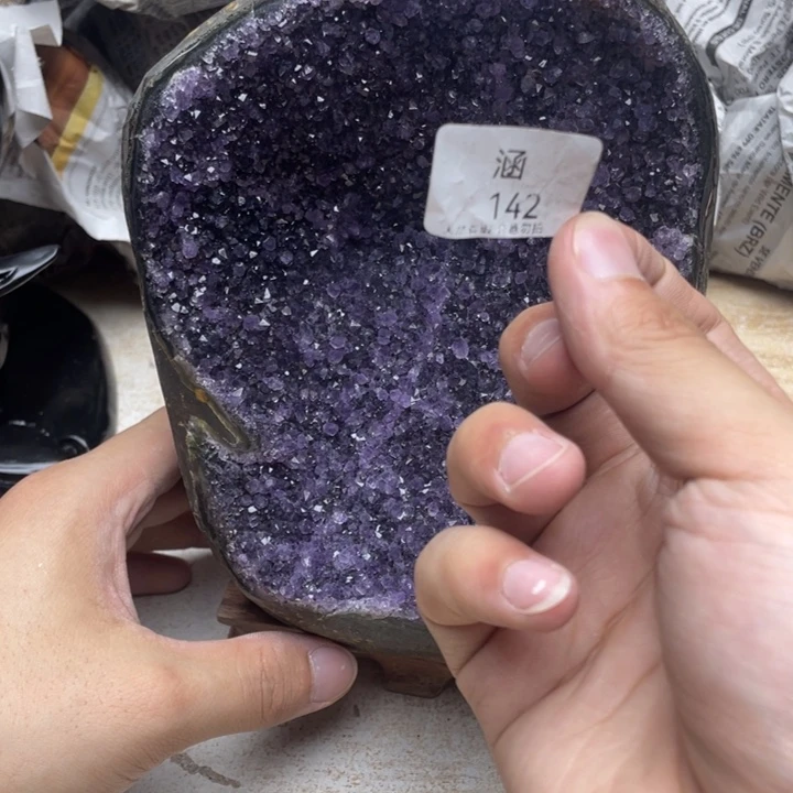 未镶嵌紫晶大型摆件（非配饰）