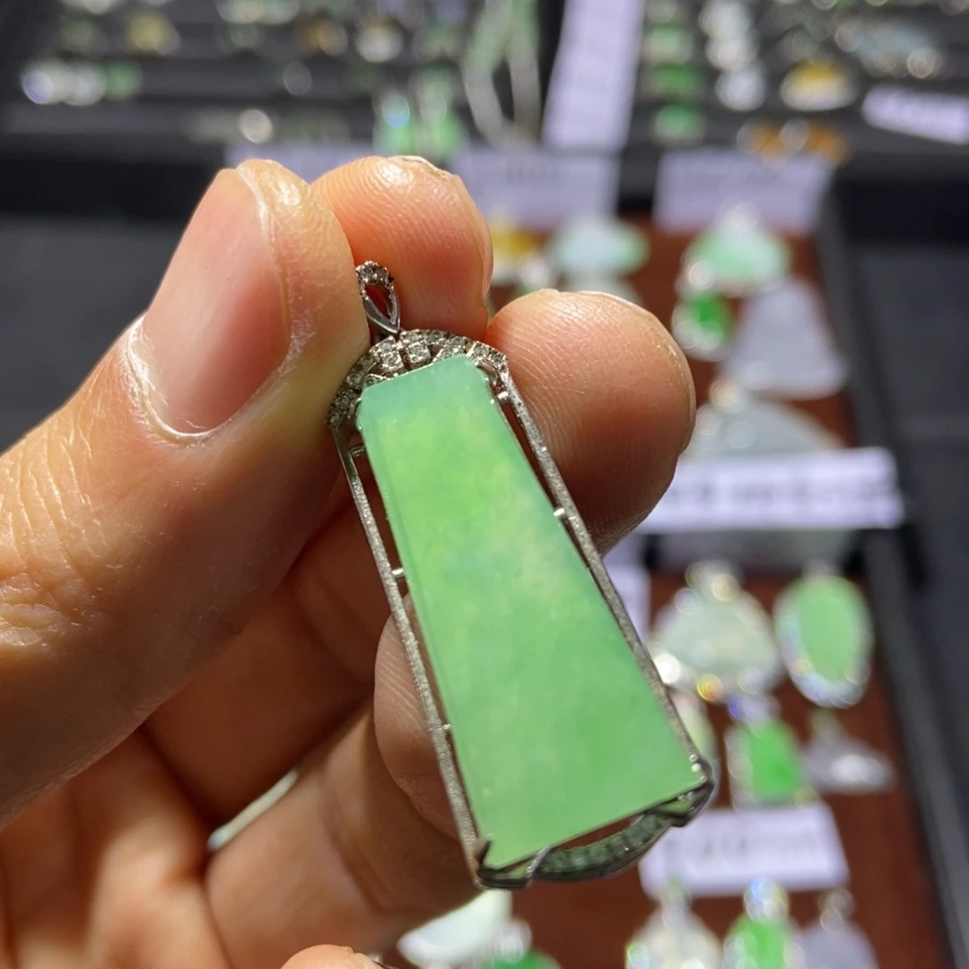 翡翠银S925镶嵌颈饰