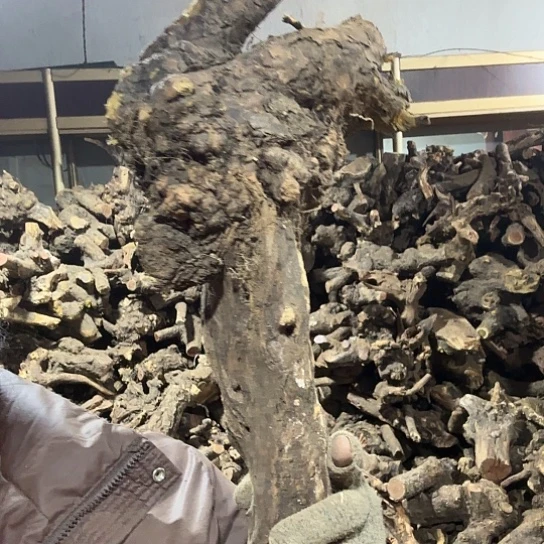 香榧木二****?火琉璃的故事毛料摆件