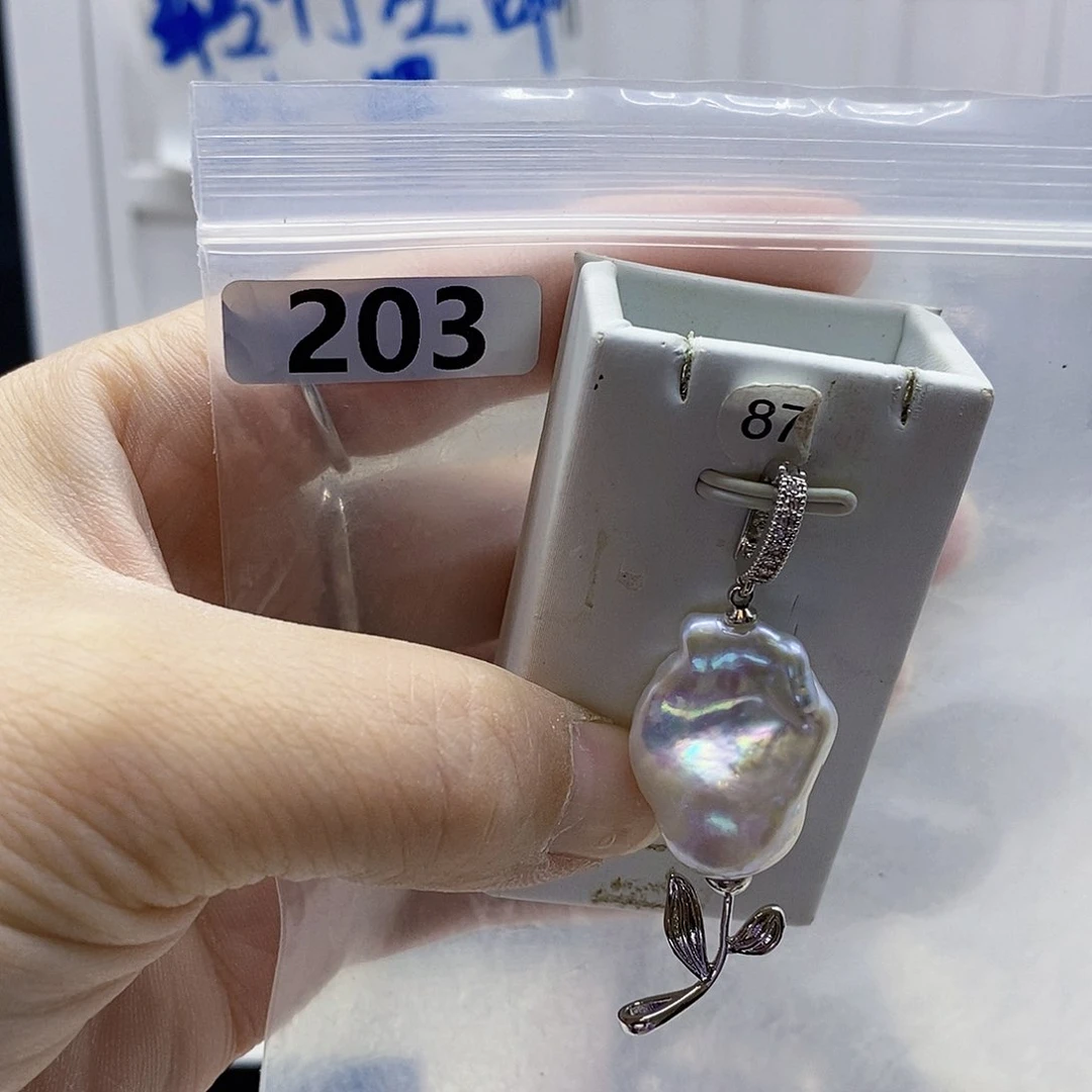 颈饰合金淡水珍珠