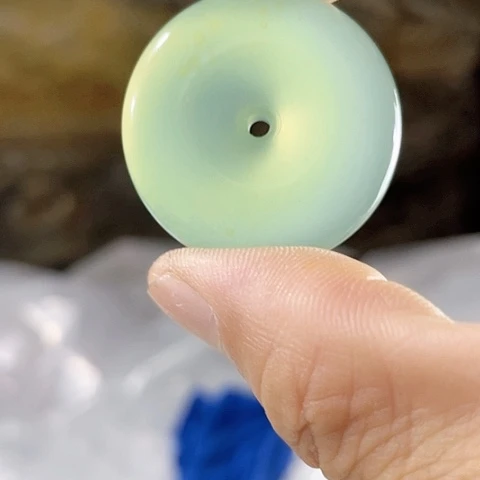蛇纹石玉未镶嵌珠宝半成品