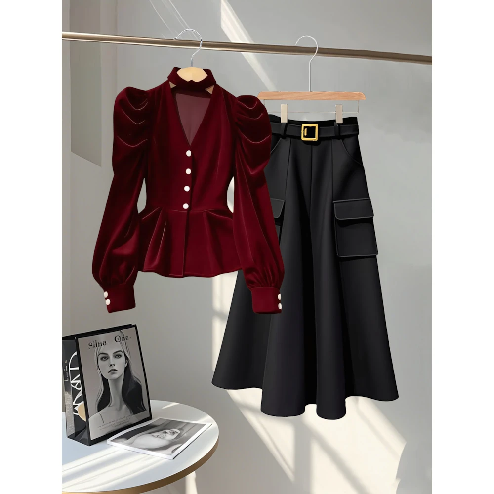 轻熟风小众秋冬季套装新款丝绒收腰上衣女半身裙小香风时尚两件套