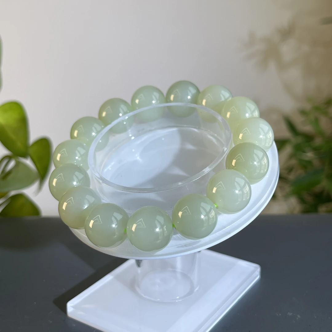 JTA12-76  和田玉-手串