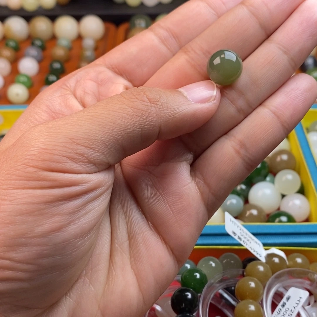 和田玉未镶嵌珠宝奇石卡12湖水绿y