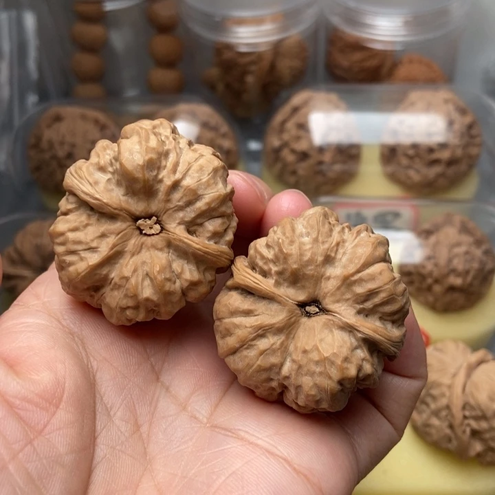 文玩核桃把件㈦****蛤蟆