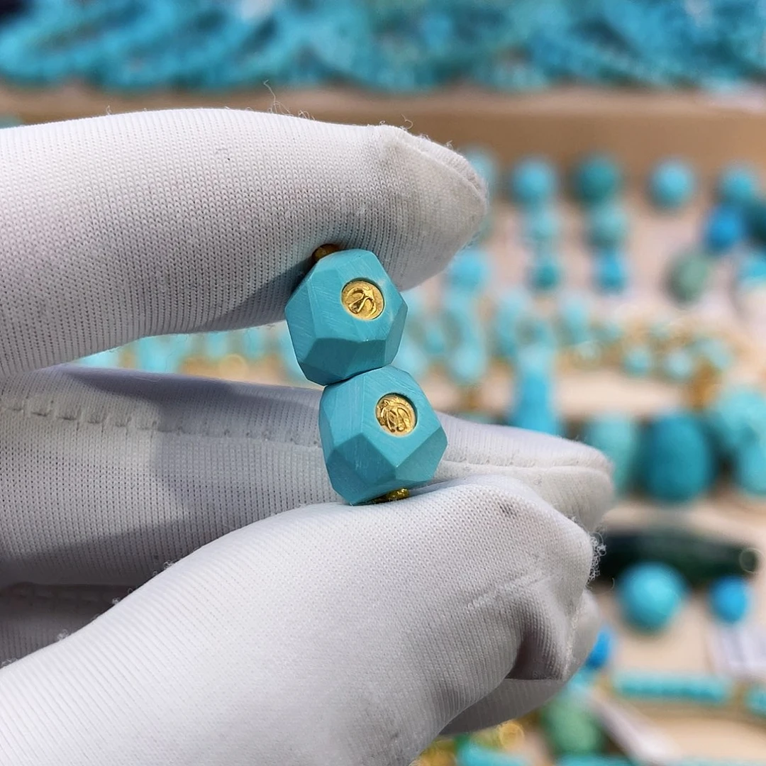 绿松石珠宝奇石未镶嵌