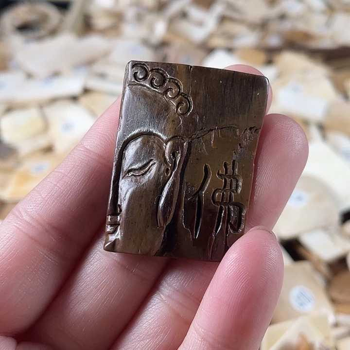 泥塑不打孔联系客服