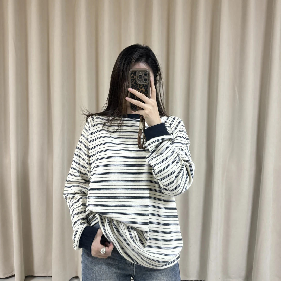新款韩版慵懒风百搭休闲条纹撞色拼接圆领长袖T桖宽松时尚