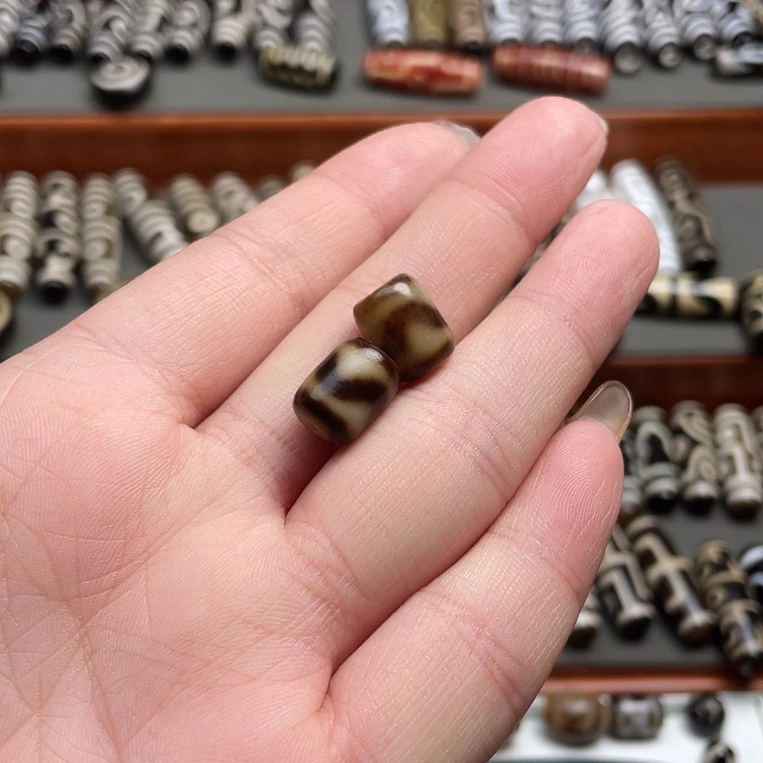 玛瑙/玉髓颈饰未镶嵌风***生