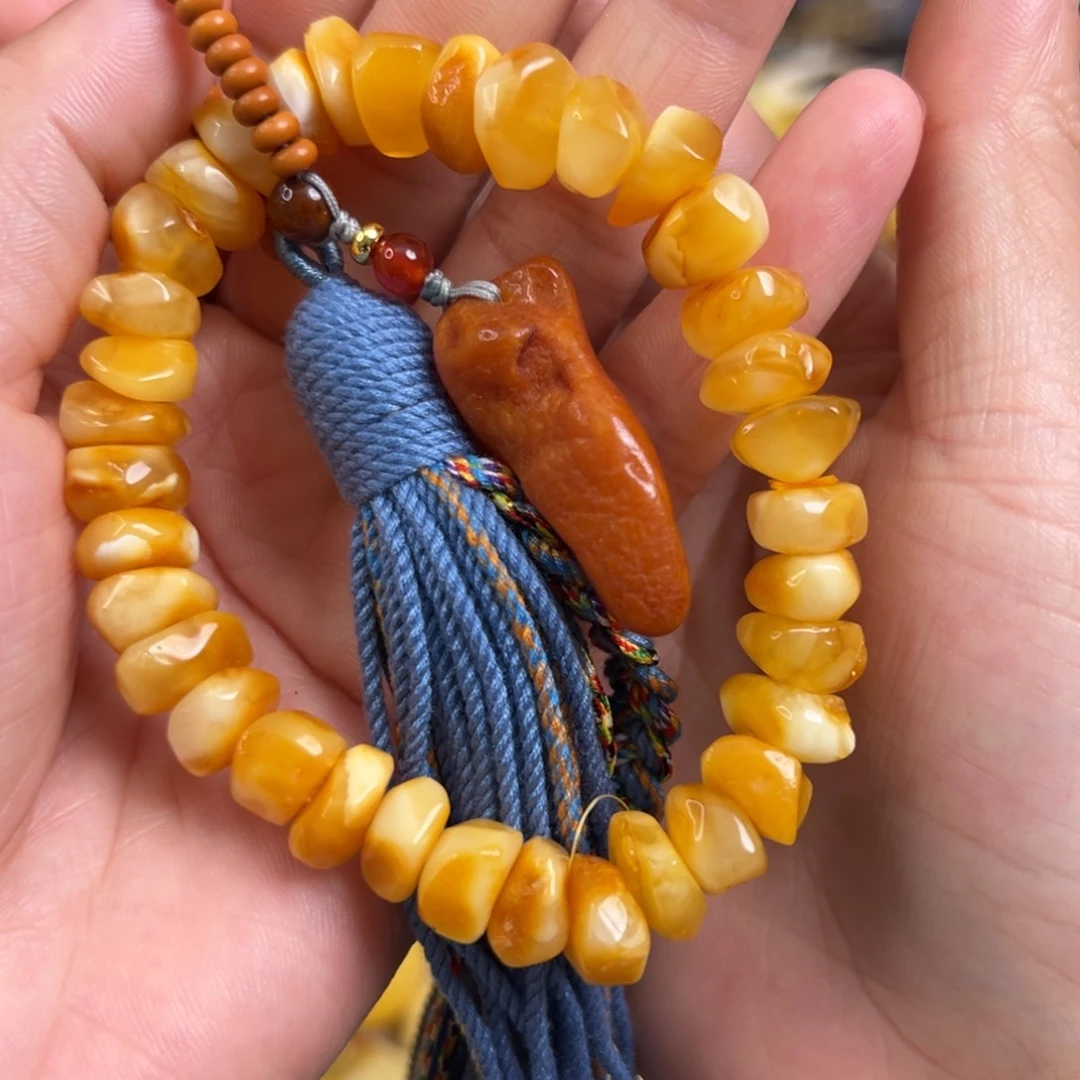 裸石蜜蜡未镶嵌蜜蜡