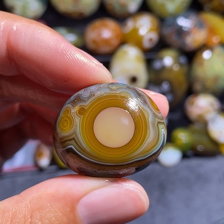 玛瑙/玉髓珠宝奇石未镶嵌