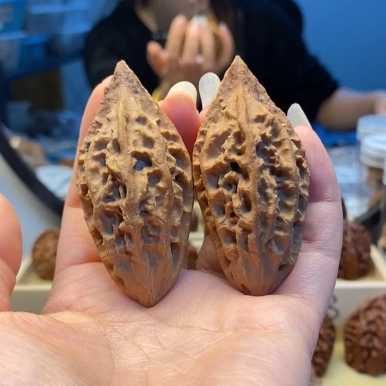 把件桃核东北秋子32