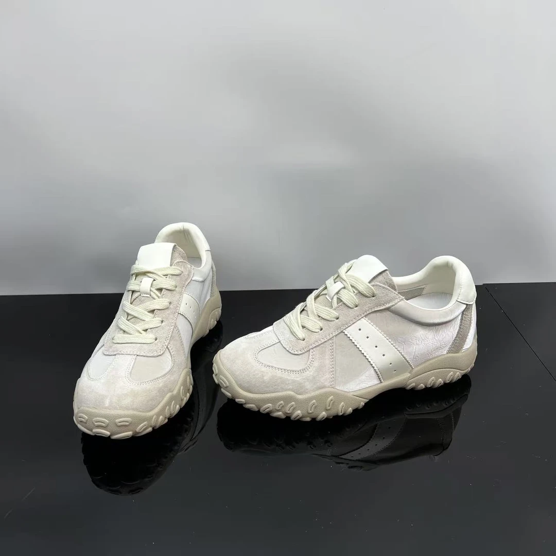 德训鞋女冬季新品小个子防滑百搭休闲鞋内增高女鞋 X 检 5369