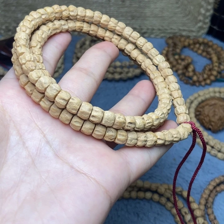 【闪购商品】吊坠柏香籽/百香籽