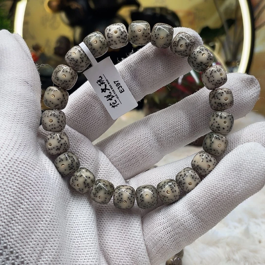 星月菩提手串10*9清花月留白针尖星e397