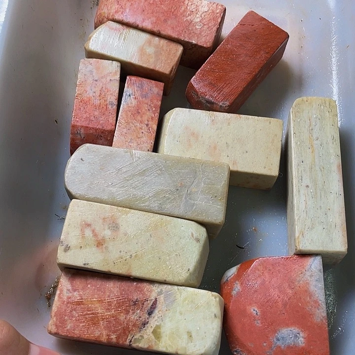 寿山石用****9寿山石的个别有沙丁