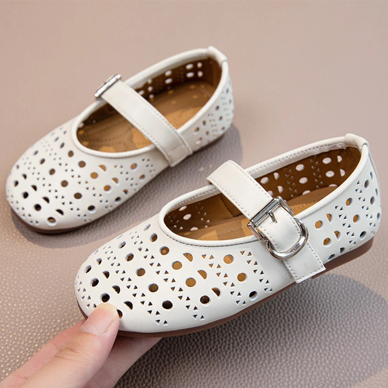 女童羊皮鞋2025夏季新款儿童浅口一字扣鞋带平底芭蕾舞洞洞小皮鞋