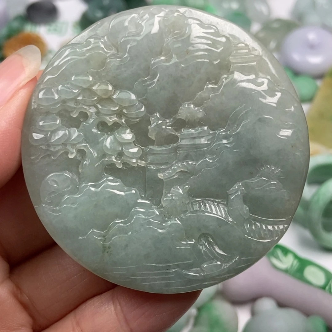 翡翠未镶嵌颈饰翡翠