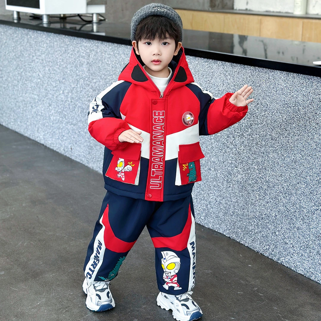 奥特曼儿童加绒套装2025新款冬季男童加厚外套冬装小男孩潮酷棉服