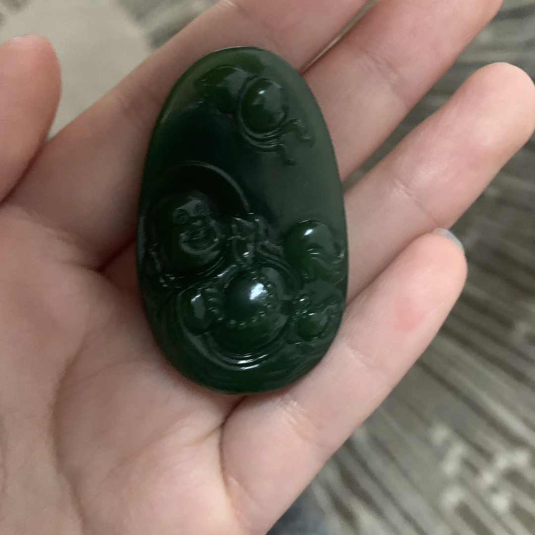 和田玉碧玉菠菜绿佛公吊坠