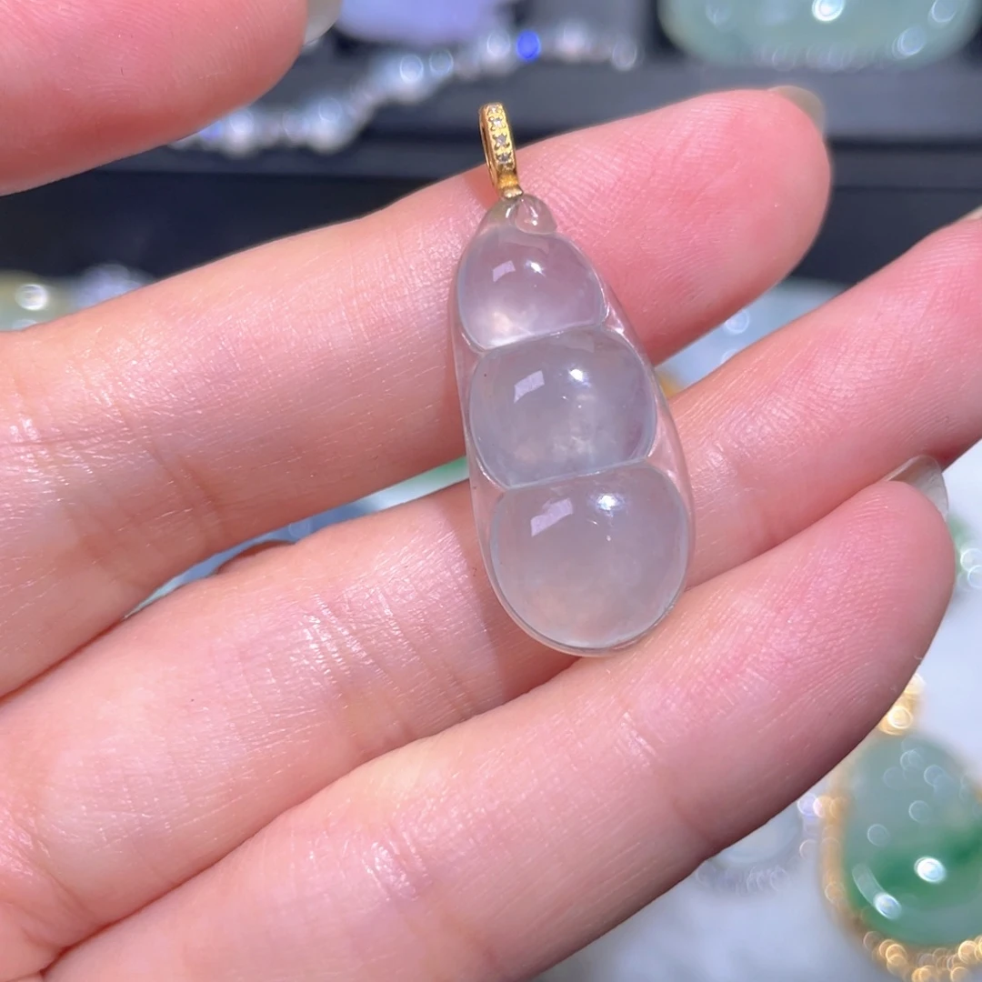 颈饰18K金镶嵌翡翠翡翠