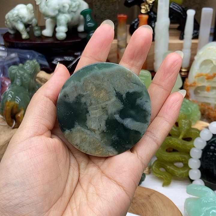 岫玉未镶嵌手把件阿*