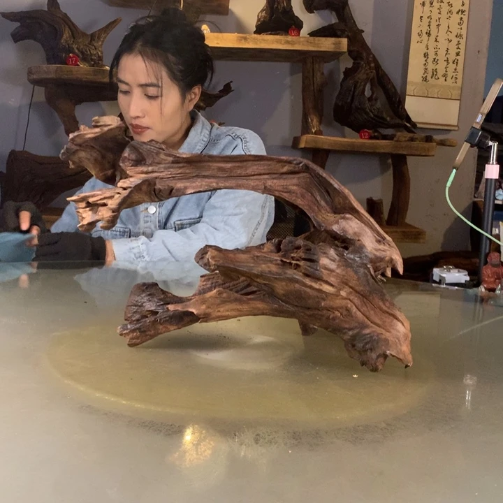 O***机天然的云南紫柚木会