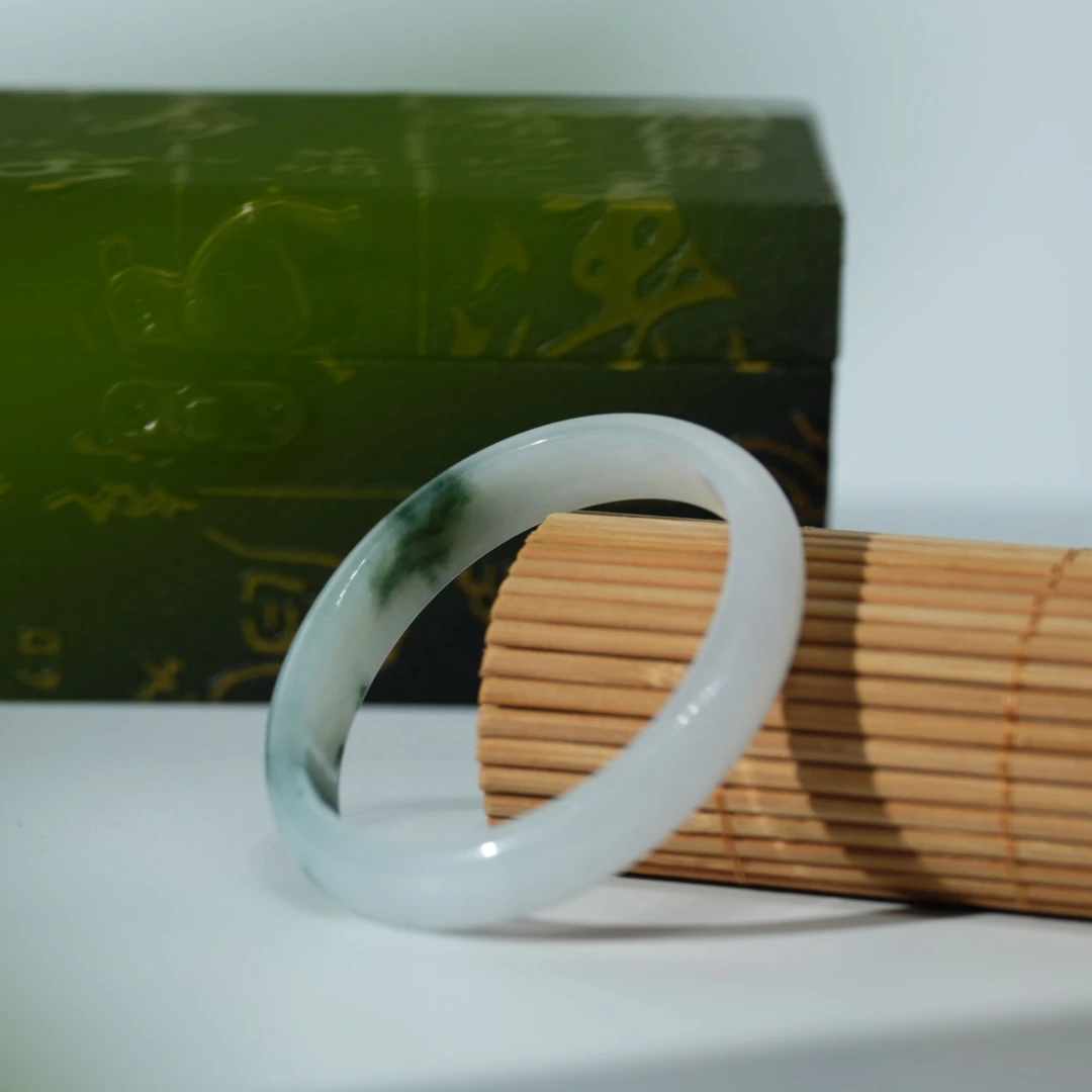 飘蓝花贵妃手镯 YU322