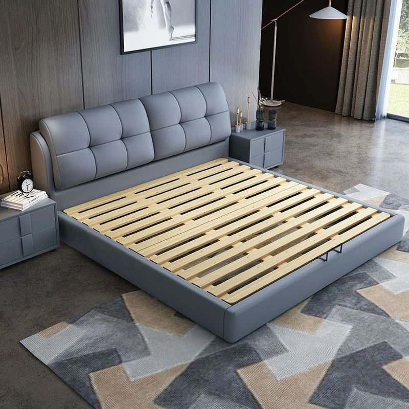 2025真皮床轻奢北欧1.5米网红软包床主卧家用1.8米双人床婚床