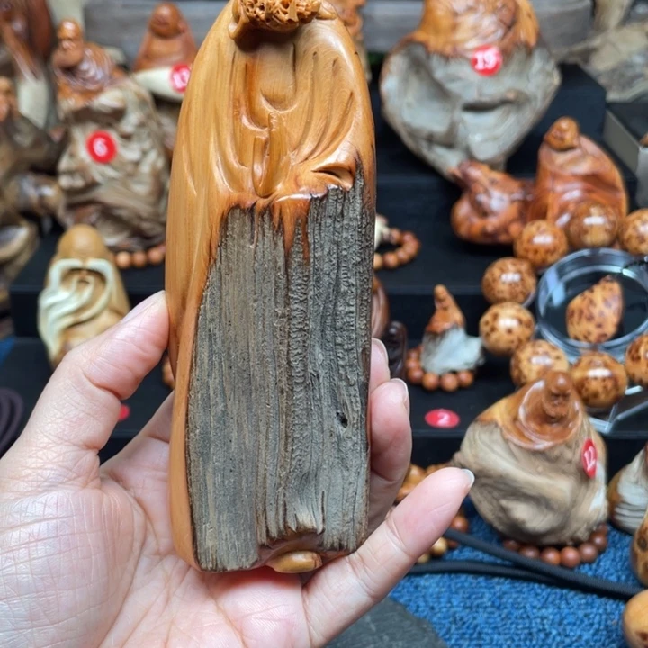 柏木（崖柏）Cvhcg hvghbbvvc