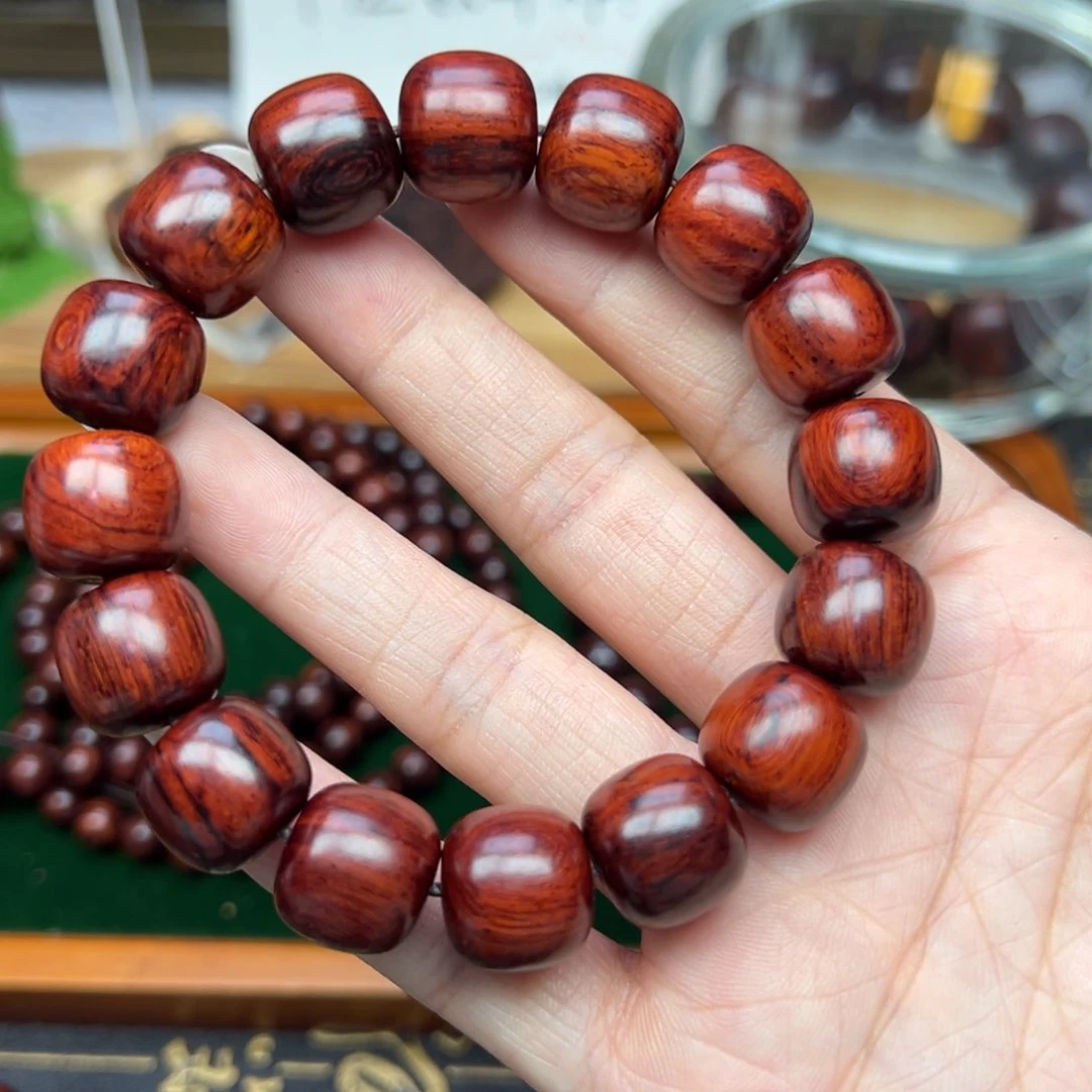 降真香其他海南红降1314黄油芝麻纹微暇。