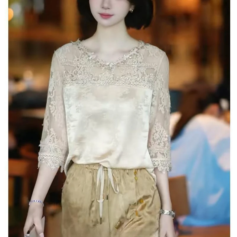 提花法式蕾丝v领拼接上衣女新款别致漂亮小衫时尚百搭衬衫