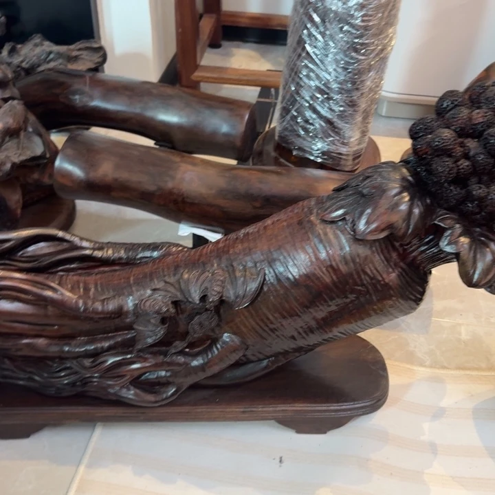 交趾黄檀（大红酸枝）