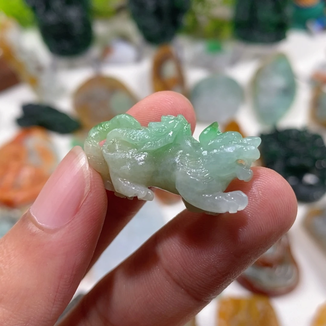 定制翡翠未镶嵌天然A货翡翠S