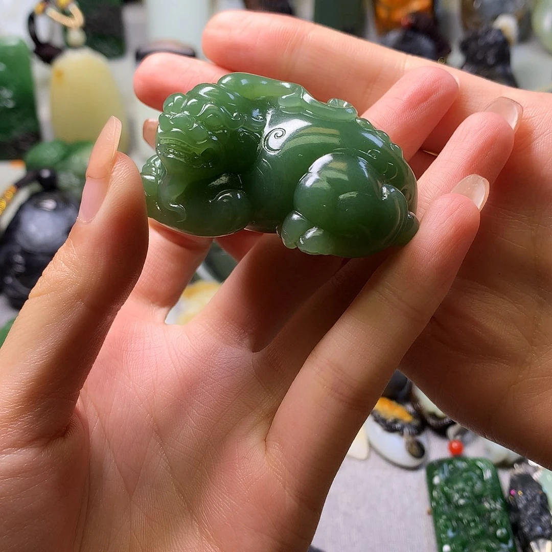 未镶嵌和田玉挂件想**楚